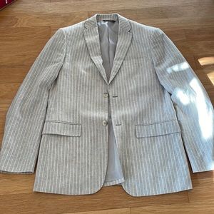 Perry Ellis Tan & White Pinstripe Blazer - Men’s size 38R
